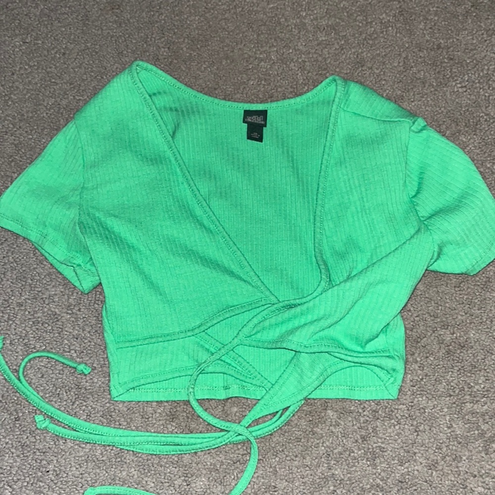 Wild Fable: Extra Small; Neon/bright green color.